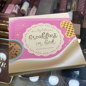 Beauty Bakerie -Breakfast in bed Palette